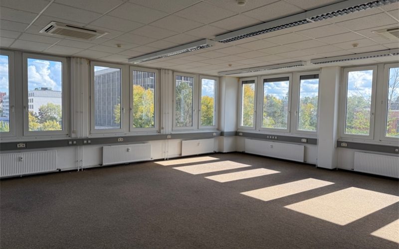 Eckbüro
