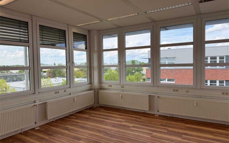 Eckbüro