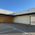 Zugang zu beiden hallen