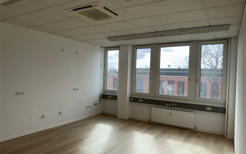 Büro mit Wasseranschluss, link