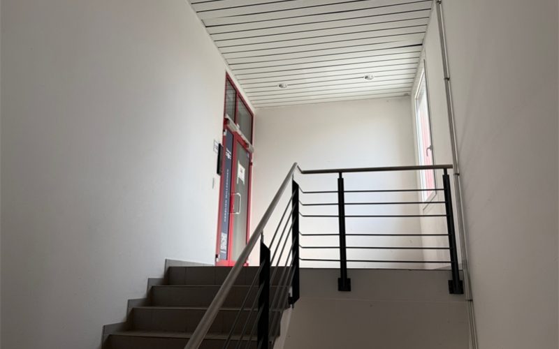 Büroeingang vom Treppenhaus