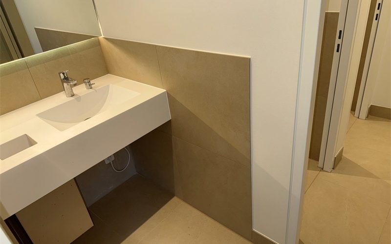 Damen WC