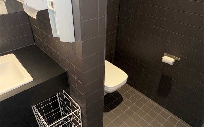 WC Herren