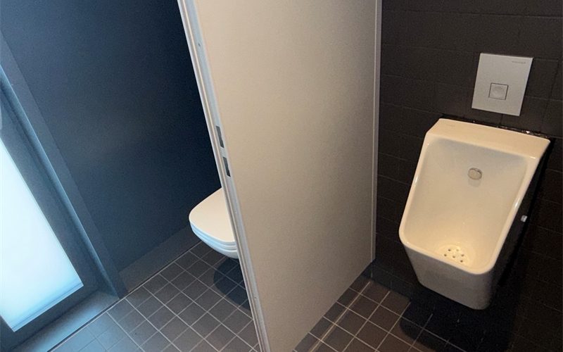 WC Herren